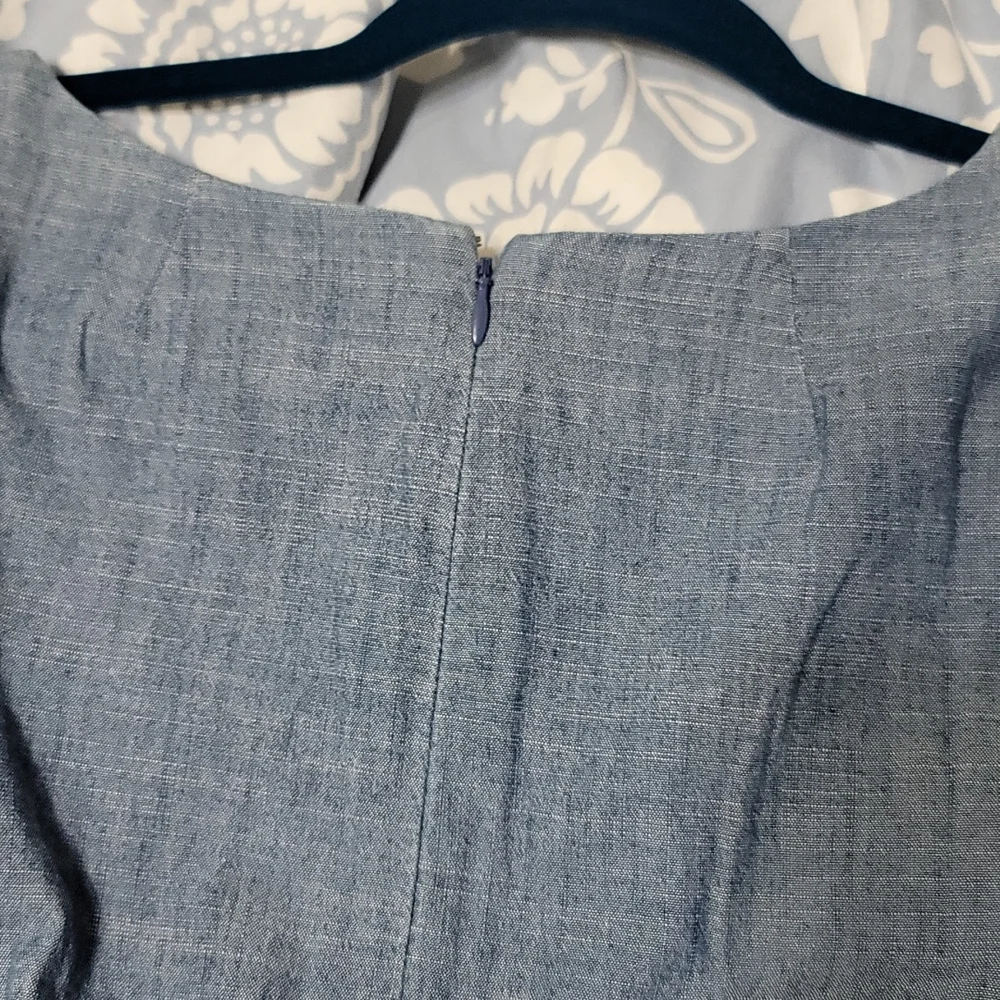 NWT! J.Crew factory chambray ruffle sleeve sheath dress - Picture 4 of 7